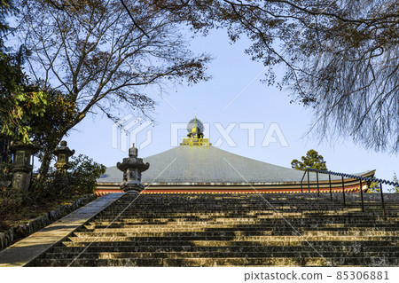 From the stone steps to Amidado, the approach to Enryakuji Temple on Mt. Hiei From the stone steps to Amidado, the approach to Enryakuji Temple on Mt. Hiei 85306881