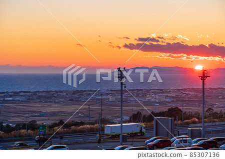 (Shizuoka Prefecture) Sunset seen from Shin-Tomei Surugawan Numazu SA (Shizuoka Prefecture) Sunset seen from Shin-Tomei Surugawan Numazu SA 85307136