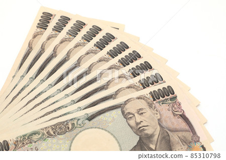 100,000 yen benefit 100,000 yen benefit 85310798
