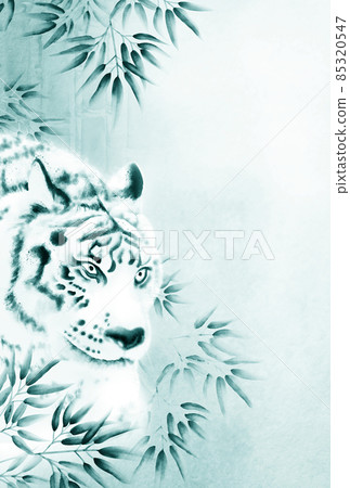 Powerful white tiger and bamboo grove ink painting style illustration New Year's card postcard size Astringent light blue Vertical other colors / high resolution image available 85320547