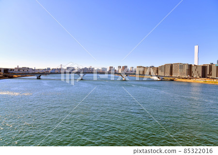 View toward Toyosu Ohashi from Harumi Ohashi (Koto-ku, Tokyo) [2021.12] 85322016
