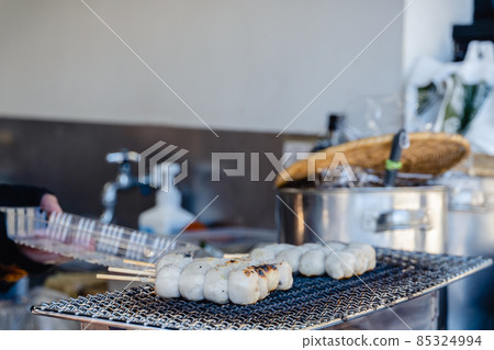 Grilled dumplings 85324994