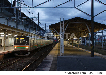 Utsunomiya line 205 series (former Saikyo line vehicle: Utsunomiya ⇔ Kuroiso) Utsunomiya line 205 series (former Saikyo line vehicle: Utsunomiya ⇔ Kuroiso) 85327483