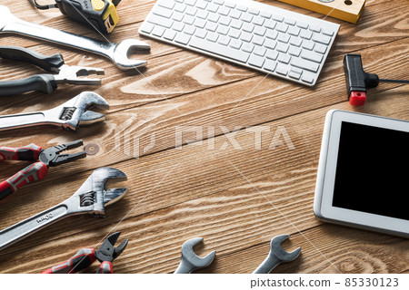 Repair service request 85330123