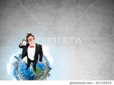 Comic businessman in red glasses 85330939