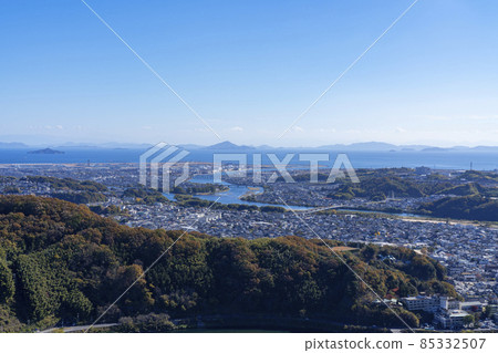 [Yamaguchi Prefecture] Kintaikyo Bridge and Iwakuni City on a sunny day 85332507