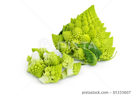 Romanesco broccoli cabbage or Roman Cauliflower isolated on white background with clipping path and full depth of field Romanesco broccoli cabbage or Roman Cauliflower isolated on white background with clipping path and full depth of field 85333607