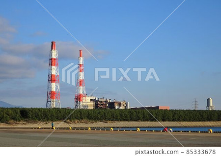 Thermal power plant by the sea Energy image Thermal power plant by the sea Energy image 85333678