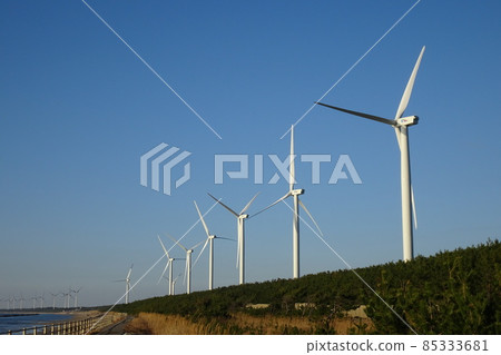 Wind power generation facility with natural energy coastline 85333681