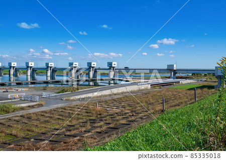 Tone River Musashi Ohashi Near Tone Ozeki Early autumn season Tone River Musashi Ohashi Near Tone Ozeki Early autumn season 85335018