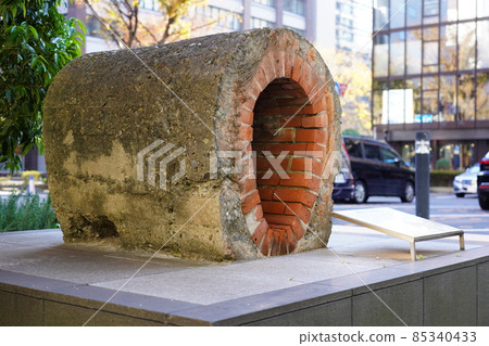 Oval sewage pipe-Museum of Yokohama Urban History- Oval sewage pipe-Museum of Yokohama Urban History- 85340433