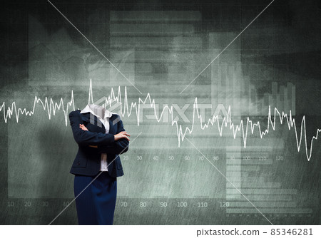 Businesswoman without head 85346281
