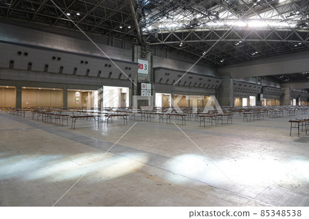 無人設立漫畫市場的東京國際展覽中心東館 85348538