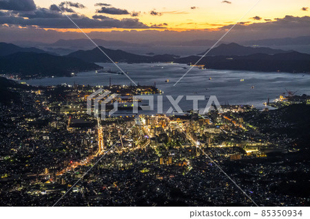 從灰峰看吳市的夜景 從灰峰看吳市的夜景 85350934