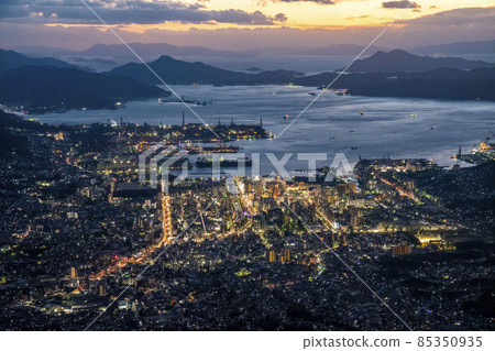 從灰峰看吳市的夜景 從灰峰看吳市的夜景 85350935