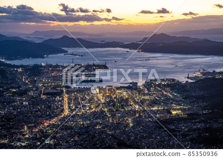 Night view of Kure city from Haigamine 85350936
