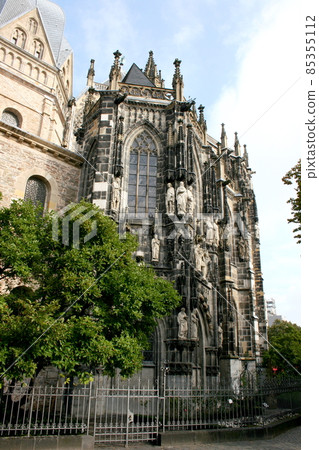 Church Church 85355112