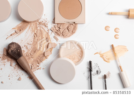 Set with Crashed beige face finishing, bronzing and liquid serum powder, zero waste wood finishing powder brush isolated on white background Set with Crashed beige face finishing, bronzing and liquid serum powder, zero waste wood finishing powder brush isolated on white background 85358533
