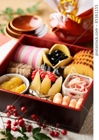 New Year dishes  85361155