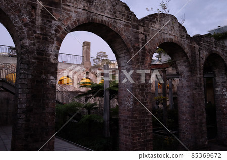 帕丁頓蓄水池花園(Paddington Reservoir Gardens),一座有著破敗感的可愛花園 帕丁頓蓄水池花園(Paddington Reservoir Gardens),一座有著破敗感的可愛花園 85369672