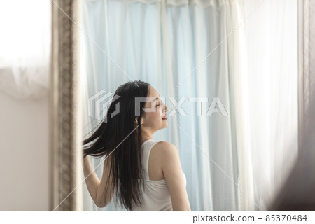 Hair care image 85370484