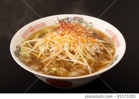 Spicy green onion miso ramen 85373205
