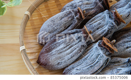 Dried persimmon 85375006