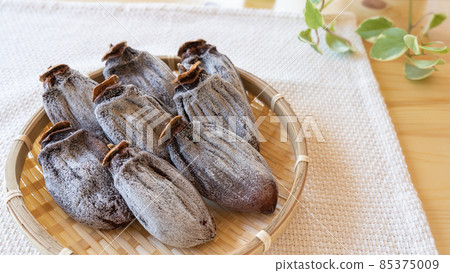 Dried persimmon Dried persimmon 85375009