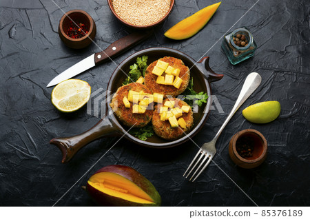 Vegetarian quinoa burgers Vegetarian quinoa burgers 85376189