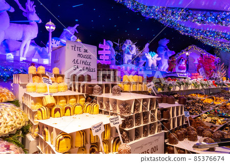 A self service candy store shop in Brussels, Belgium. Candy store during Christmas holidays in a Christmas market in the centre of Brussels. High quality photo 85376674