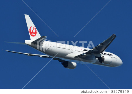 Japan Airlines (JAL) airliner taking off Japan Airlines (JAL) airliner taking off 85379549