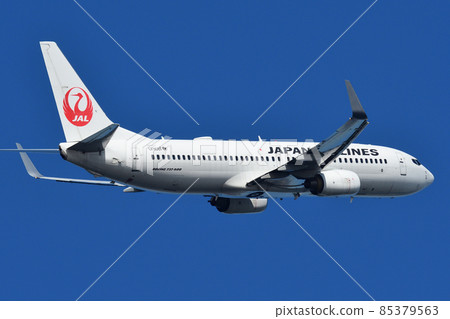 Japan Airlines (JAL) airliner taking off 85379563