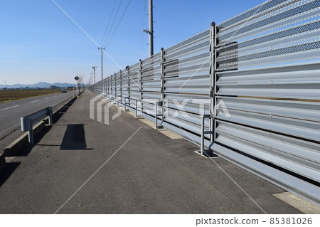 Snow protection fence Measures against snowstorms in snowy country Snow protection fence Measures against snowstorms in snowy country 85381026