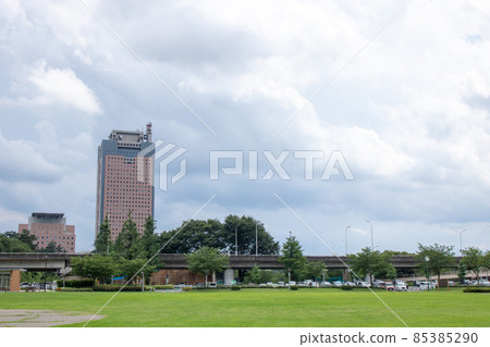 A place of relaxation for Maebashi citizens and Gunma Prefectural Office 85385290