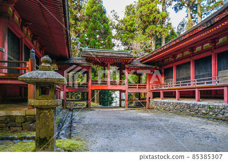 A temple not found in the west tower of Enryakuji Temple on Mt. Hiei 85385307