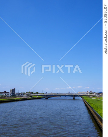 Suzukaze Bridge, Shinnaka River, Edogawa Ward Suzukaze Bridge, Shinnaka River, Edogawa Ward 85389107