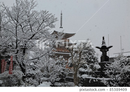 Kobo Daishi Temple: Enkyoji Temple in Winter, 59 (Kitagata Town, Motosu District, Gifu Prefecture) Kobo Daishi Temple: Enkyoji Temple in Winter, 59 (Kitagata Town, Motosu District, Gifu Prefecture) 85389409
