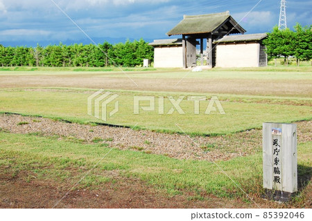 國家指定史蹟四城台公園、政府機關東脅殿遺址和修復後的東門(岩手縣盛岡市) 國家指定史蹟四城台公園、政府機關東脅殿遺址和修復後的東門(岩手縣盛岡市) 85392046