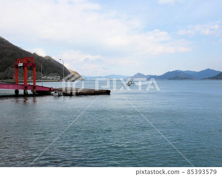 接近天滿港的高速船,廣島縣大崎上島 接近天滿港的高速船,廣島縣大崎上島 85393579