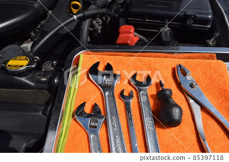 汽車的檢查和維護形象 85397118