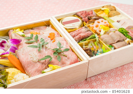 Western style new year dishes 85401628