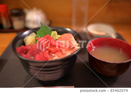 大間金槍魚醬蓋飯 85402074