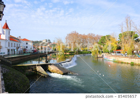 Cityscape of Tomar-Convent of Christ in Tomar 85405657