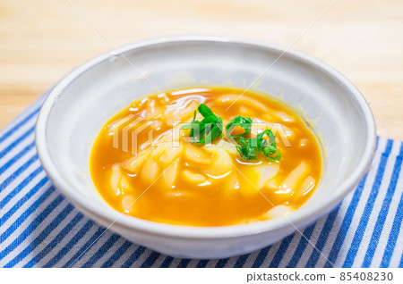 魷魚麵 魷魚麵 85408230