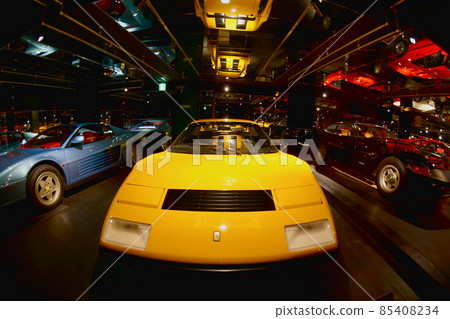 超級跑車 85408234