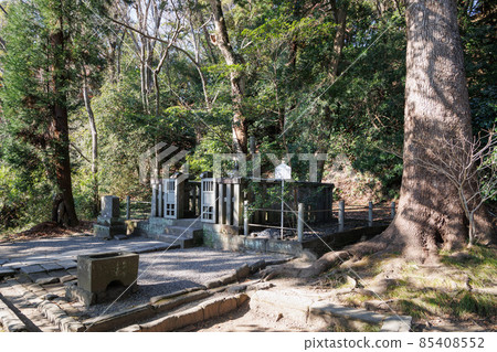 Historic Site Houkado Ruins (Grave of Minamoto, Hojo Yoshitoki) 85408552