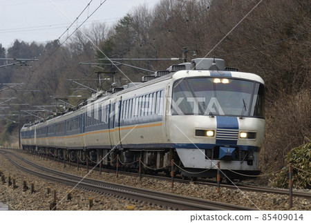 北陸本線椿田栗倉JR西485系Y03+Y12編隊(金澤)白鷺 北陸本線椿田栗倉JR西485系Y03+Y12編隊(金澤)白鷺 85409014