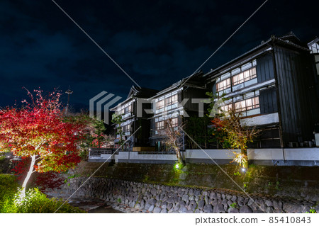 Shuzenji, Izu City, Shizuoka Prefecture Shuzenji Onsen Town (night) during the fall foliage season Shuzenji, Izu City, Shizuoka Prefecture Shuzenji Onsen Town (night) during the fall foliage season 85410843