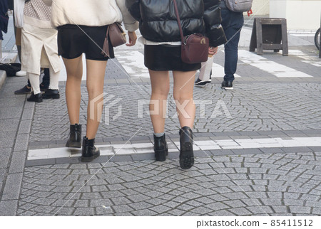 City miniskirt sidewalk walking 85411512