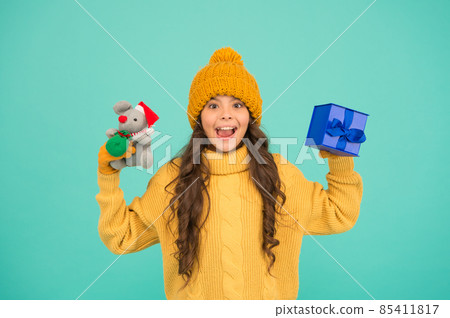 Taking two. child knitted clothes with toy rat. toy shop  85411817